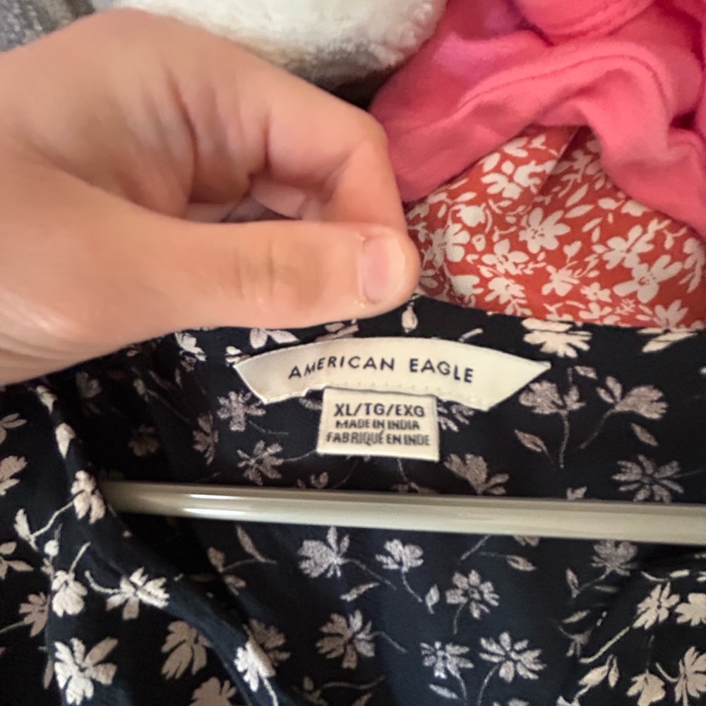 American Eagle Black and White Floral Blouse